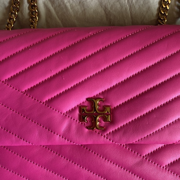 Tory Burch Pink Quilted Shoulder Bag - Picture 2 of 10